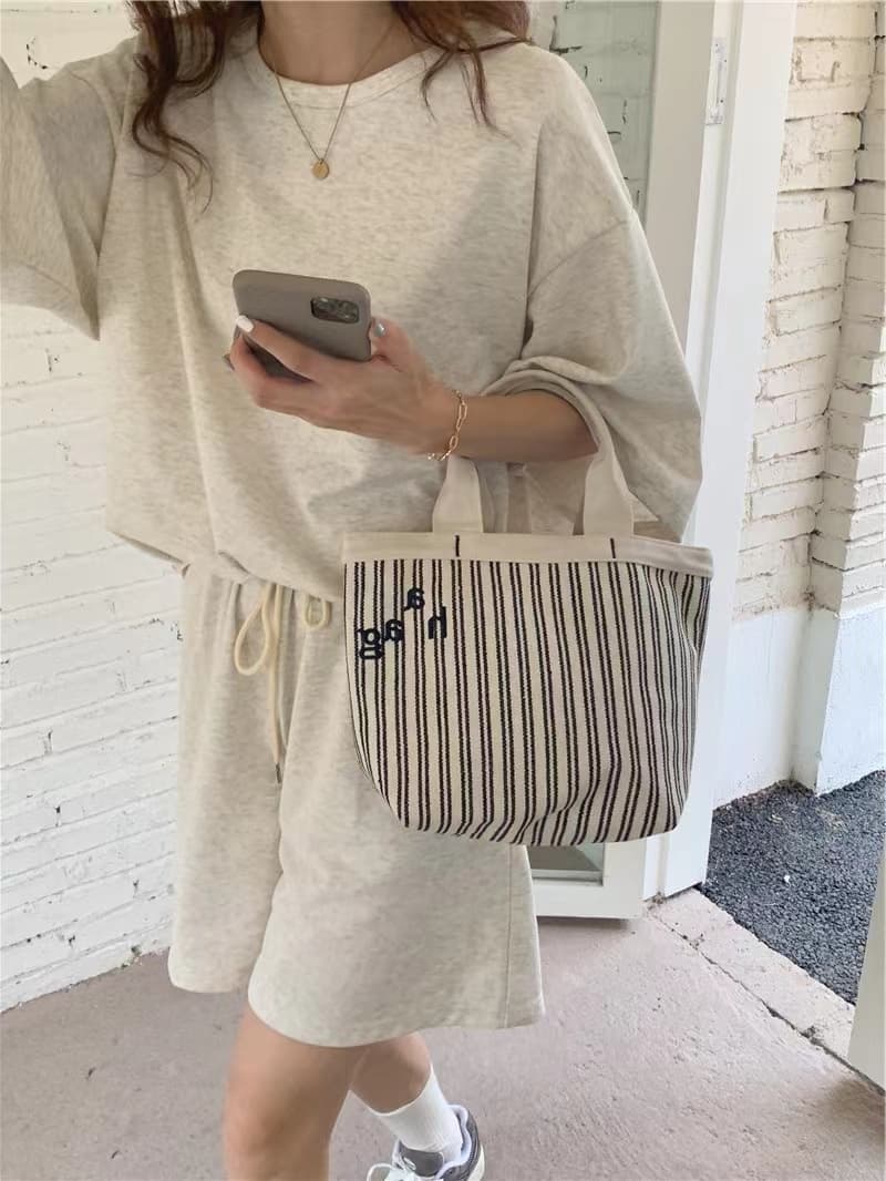 【レディス上下セット】スウェットパンツ スウェットパンツ くつろぎルームウェア ショートパンツセット