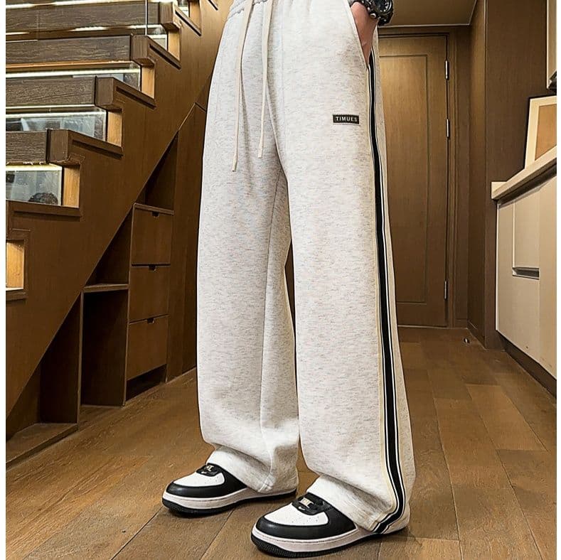 【メンズ】スウェットパンツ サイドライン入りゆったりスウェットパンツ