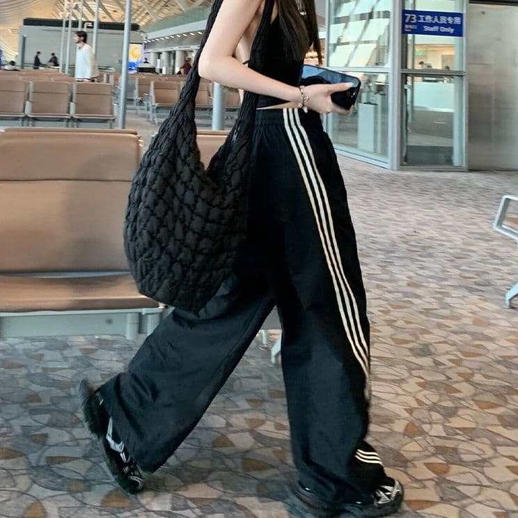 【レディース】スウェットパンツ 三本線ゆったりスウェットパンツ