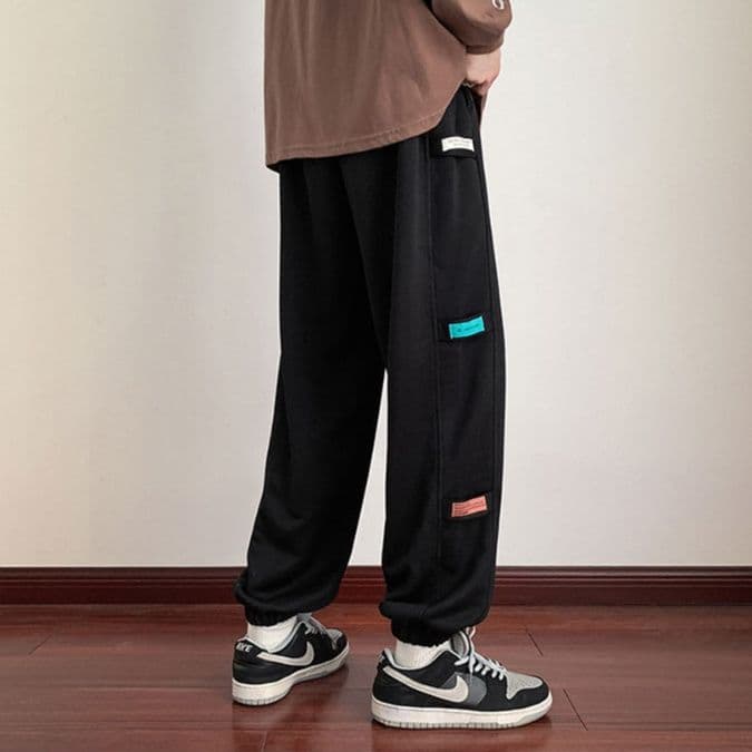 【メンズ】スウェットパンツ ゆったりリラックス裾絞りスウェットパンツ