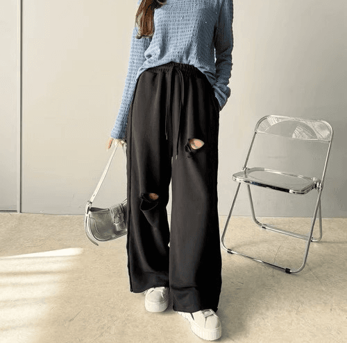 【レディース】ダメージ加工紐付きワイドスウェットパンツ