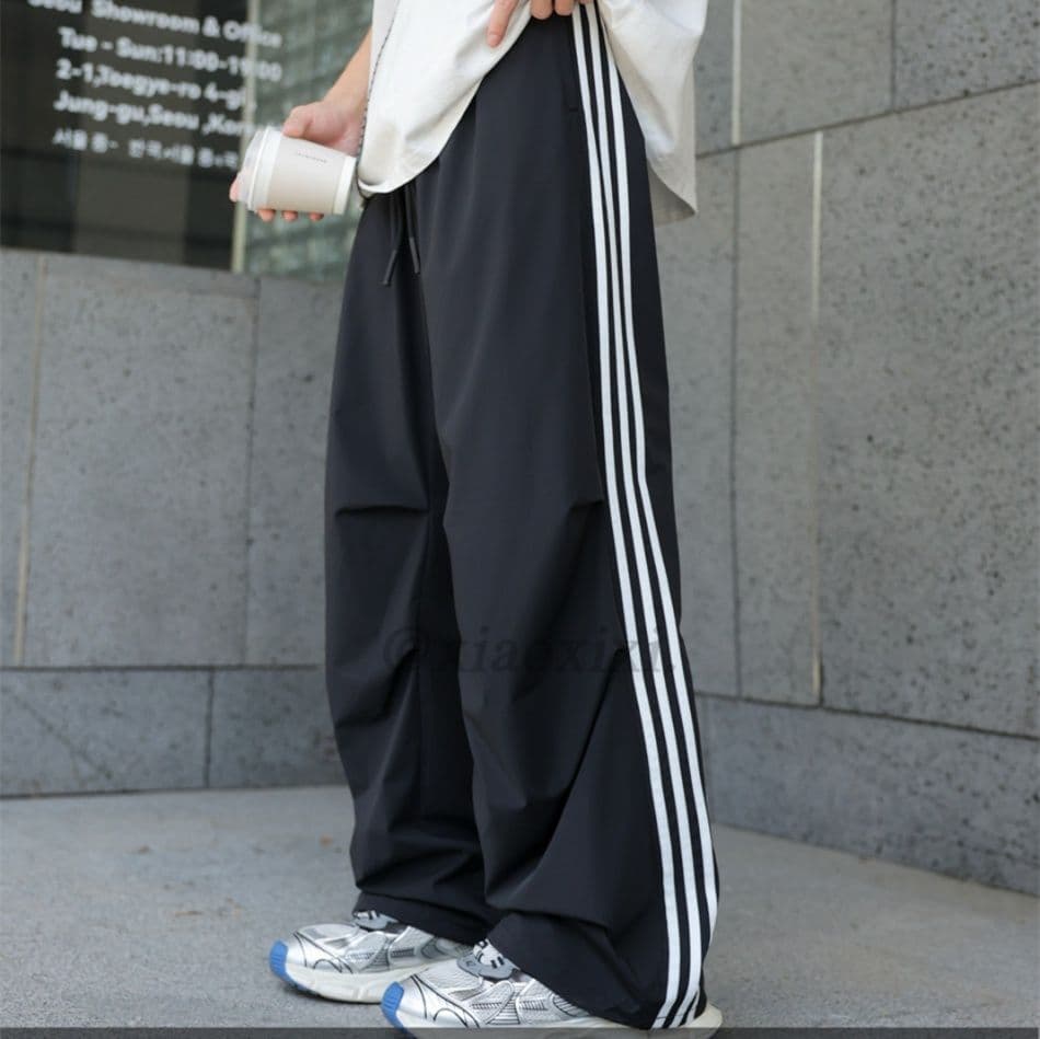 【メンズ】スウェットパンツ 三本線ゆったりスウェットパンツ