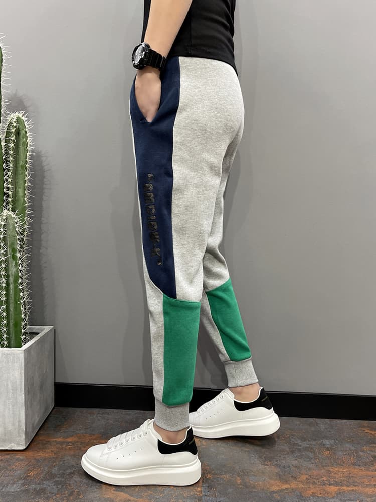 スウェットパンツ サイドライン入りスポーティスウェットパンツ
