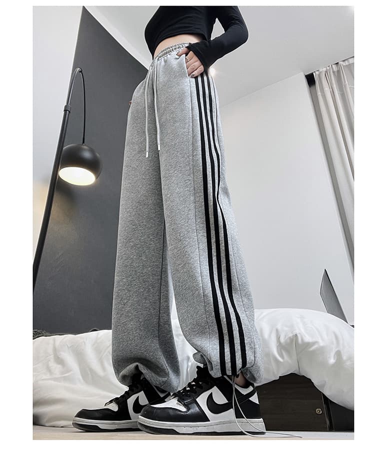 【レディース】スウェットパンツ 三本線ゆったりスウェットパンツ