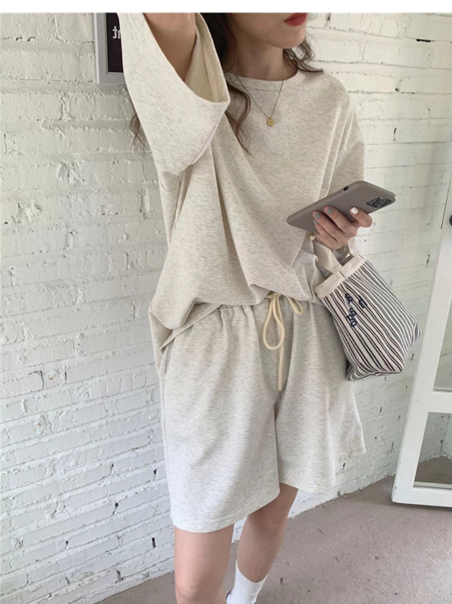 【レディス上下セット】スウェットパンツ スウェットパンツ くつろぎルームウェア ショートパンツセット