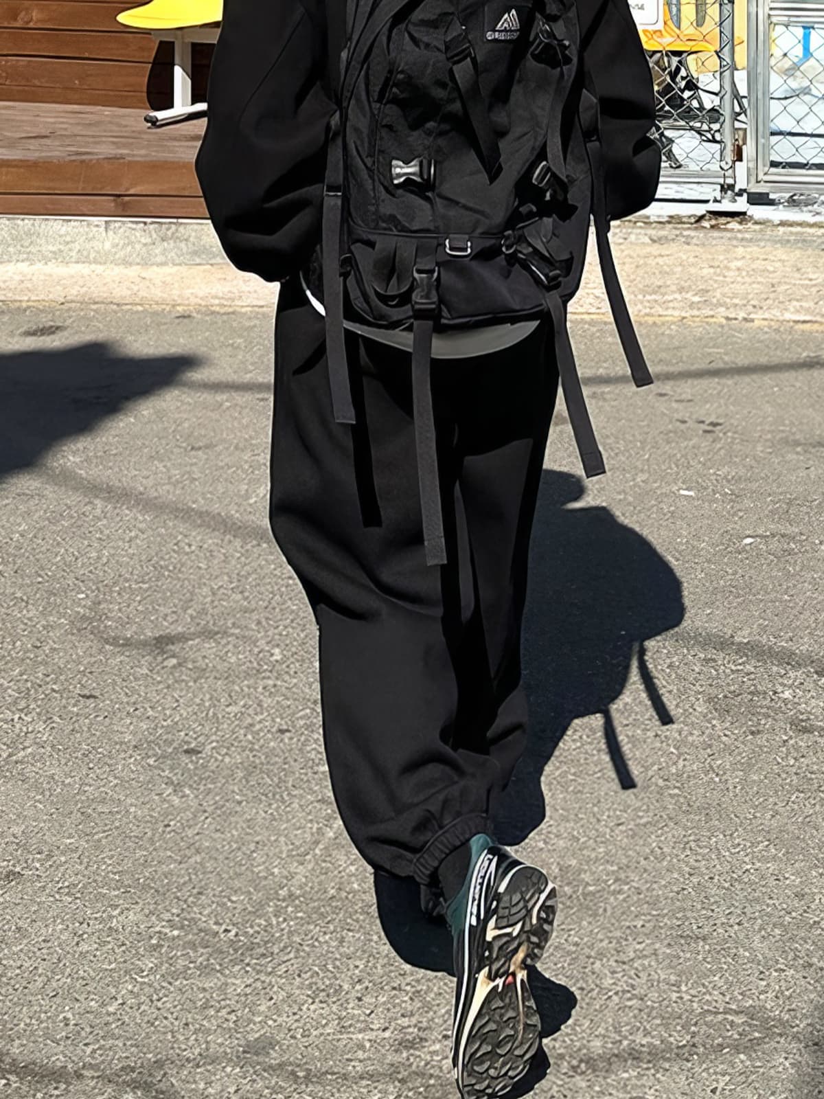 【メンズ】ゆったり バルーンスウェットパンツ