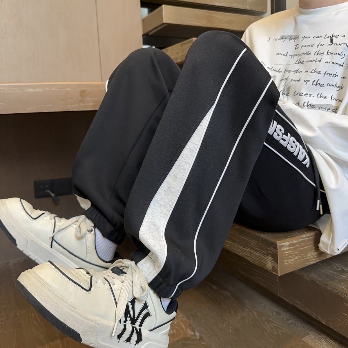 【メンズ】スウェットパンツ リラックス感溢れる裾絞りスウェットパンツ