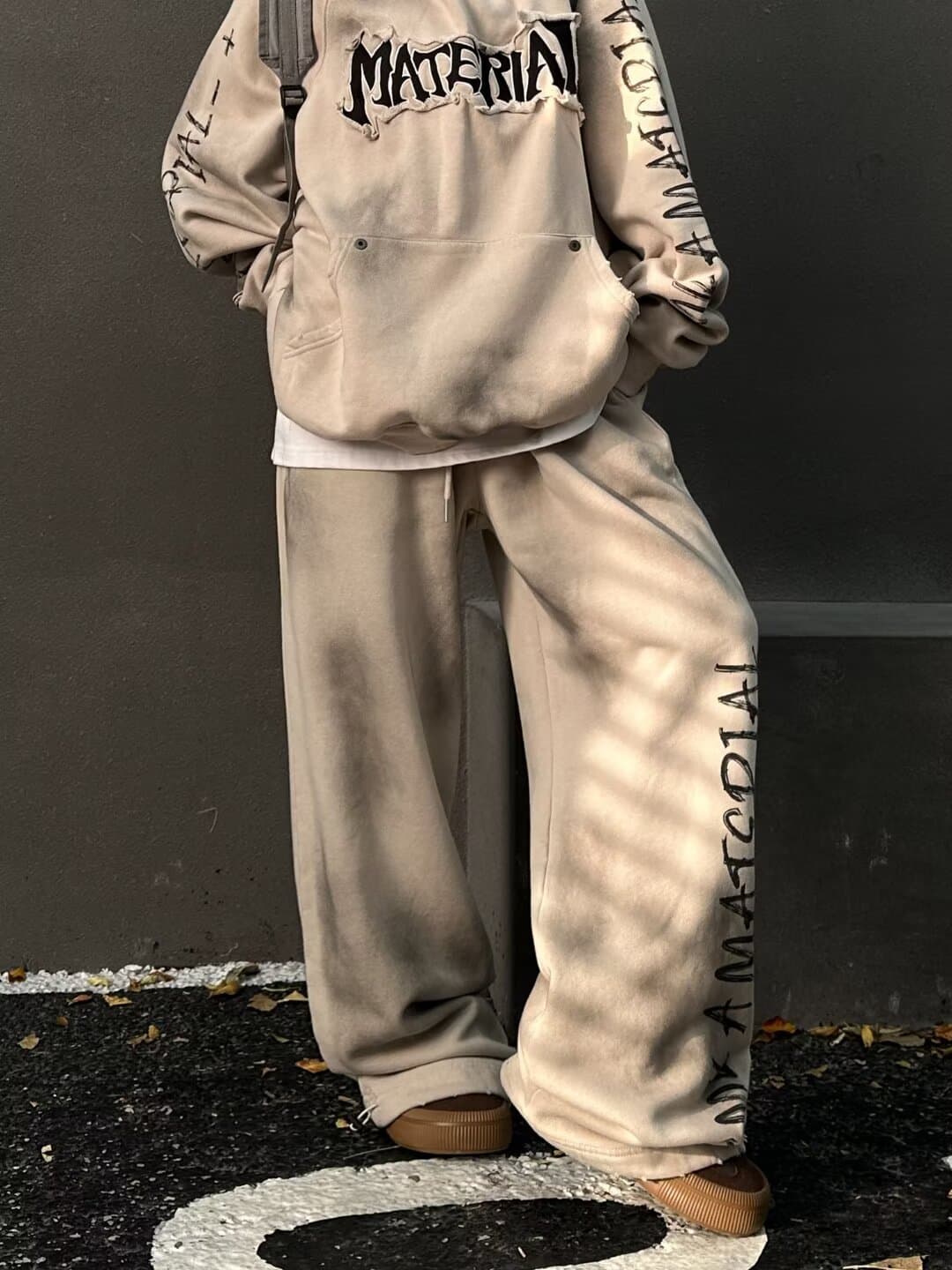 【レディース】スウェットパンツ スタイリッシュロゴ入りワイドスウェットパンツ