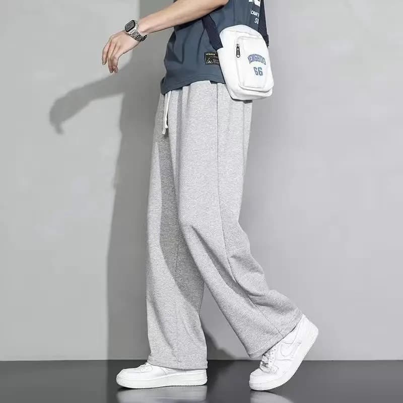 【メンズ】ゆったりストレートスウェットパンツ