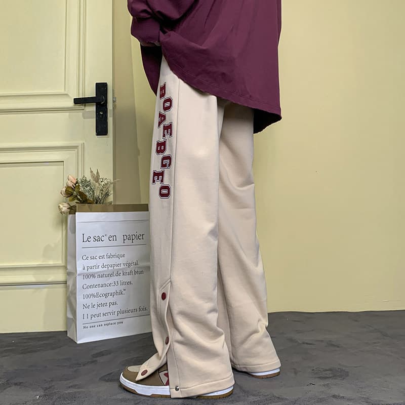 【メンズ】スウェットパンツ スウェットパンツ ロゴ入りサイドボタンワイドパンツ