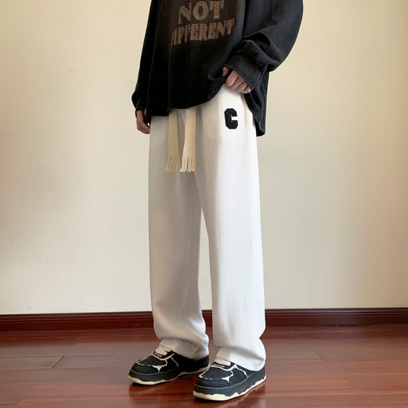 【メンズ】ゆったりシルエット ストレートスウェットパンツ